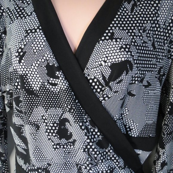 STYLE & CO - PETITE - wrap style dress - size XL - Picture 5 of 5